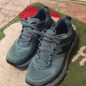 Gaviota 2 Hoka one one running shoes